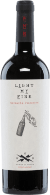 9,95 € 送料無料 | 赤ワイン Wines N' Roses Light My Fire D.O. Valencia バレンシアのコミュニティ スペイン Garnacha — グルナッシュ 75 cl