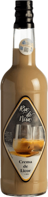 28,95 € Envío gratis | Crema de Licor Ría de Noia Orujo Galicia España Botella 70 cl