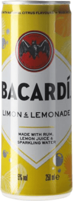 3,95 € 免费送货 | 饮料和搅拌机 Bacardí Limon & Lemonade Rum Mixed Drink 波多黎各 铝罐 25 cl