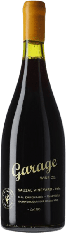 49,95 € Spedizione Gratuita | Vino rosso Garage Wine Sauzal Vineyard I.G. Valle del Maule Valle del Maule Chile Grenache, Monastrell, Carignan Bottiglia 75 cl