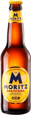 35,95 € Envio grátis | Caixa de 24 unidades Cerveja Moritz Catalunha Espanha Garrafa Terço 33 cl