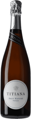 31,95 € Бесплатная доставка | Белое игристое Parxet Titiana Vintage Природа Брута D.O. Alella Каталония Испания Chardonnay бутылка 75 cl