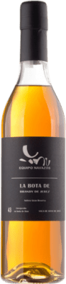 95,95 € Бесплатная доставка | Бренди Equipo Navazos La Bota Nº 43 D.O. Jerez-Xérès-Sherry Андалусия Испания Средняя бутылка 50 cl
