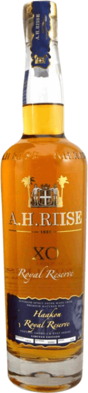 83,95 € Бесплатная доставка | Ром A.H. Riise XO Haakon Royal Резерв Дания бутылка 70 cl