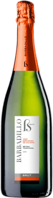 5,95 € Бесплатная доставка | Белое игристое вино Barbadillo Beta Brut — брют молодое I.G.P. Vino de la Tierra de Cádiz Андалусия Испания Palomino Fino, Chardonnay — Шардоне Бутылка 75 cl