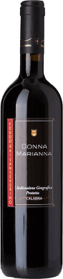 12,95 € Envío gratis | Vino Tinto Feudo dei Sanseverino Donna Marianna I.G.T. Calabria Calabria Italia Malvasía, Lacrima 75 cl