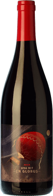 12,95 € Free Shipping | Red wine Josep Grau Una Nit en Globus Negre Roble D.O. Montsant Catalonia Spain Syrah, Grenache, Carignan Bottle 75 cl