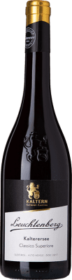 11,95 € Бесплатная доставка | Красное вино Kaltern Leuchtenberg Classico Superiore D.O.C. Lago di Caldaro Трентино-Альто-Адидже Италия Schiava бутылка 75 cl