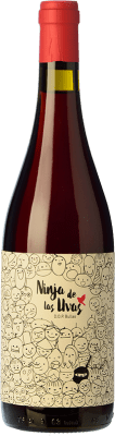 21,95 € Envío gratis | Vino tinto La del Terreno Ninja de las Uvas Roble D.O. Bullas España Garnacha Botella 75 cl