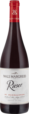 14,95 € Бесплатная доставка | Красное вино Nals Margreid St. Magdalener Rieser D.O.C. Alto Adige Трентино-Альто-Адидже Италия Schiava бутылка 75 cl