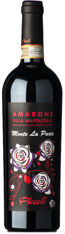 88,95 € Бесплатная доставка | Красное вино Piccoli Daniela Monte La Parte D.O.C.G. Amarone della Valpolicella Венето Италия Corvina — Корвина, Rondinella — Рондинелла, Corvinone — Корвиноне, Molinara — Молинара, Oseleta — Оселета, Croatina — Кроатина Бутылка 75 cl