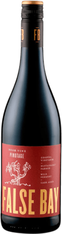 6,95 € Envío gratis | Vino tinto False Bay Bushvine I.G. Stellenbosch Coastal Region Sudáfrica Pinotage Botella 75 cl