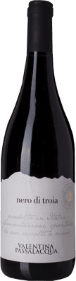 19,95 € Spedizione Gratuita | Vino rosso Valentina Passalacqua I.G.T. Puglia Puglia Italia Nero di Troia Bottiglia 75 cl