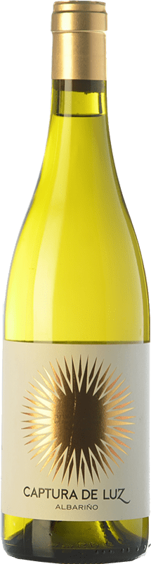 13,95 € Kostenloser Versand | Weißwein Wineissocial Captura de Luz D.O. Rías Baixas Galizien Spanien Albariño — Albarinho Flasche 75 cl