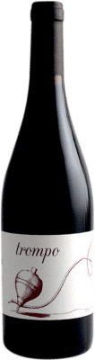 14,95 € Spedizione Gratuita | Vino rosso A Tresbolillo Trompo Giovane D.O. Ribera del Duero Castilla y León Spagna Tempranillo Bottiglia 75 cl
