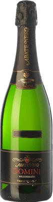 31,95 € Spedizione Gratuita | Spumante bianco Abate Nero Domini Brut D.O.C. Trento Trentino Italia Chardonnay Bottiglia 75 cl