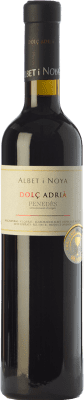 25,95 € Envío gratis | Vino dulce Albet i Noya Dolç Adrià D.O. Penedès Cataluña España Merlot, Syrah Ecológico Botella Medium 50 cl