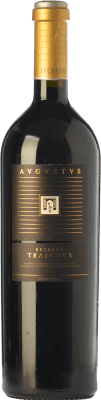 34,95 € Kostenloser Versand | Rotwein Augustus Forum Trajanus Crianza — Kurze Fassreifung D.O. Penedès Katalonien Spanien Merlot, Cabernet Sauvignon, Cabernet Franc 75 cl