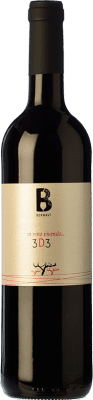 8,95 € 免费送货 | 红葡萄酒 Bernaví 3d3 年轻的 D.O. Terra Alta 加泰罗尼亚 西班牙 Merlot — 梅洛, Syrah — 西拉, Garnacha — 歌海娜 75 cl