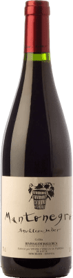 8,95 € 免费送货 | 红酒 Ca Sa Padrina Mantonegro 年轻的 D.O. Binissalem 巴利阿里群岛 西班牙 Merlot, Cabernet Sauvignon, Callet, Mantonegro 瓶子 75 cl