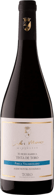 53,95 € Spedizione Gratuita | Vino Rosso Carlos Moro Valmediano Crianza — Invecchiato in Botte D.O. Toro Castilla y León Spagna Tempranillo Bottiglia 75 cl