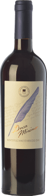 7,95 € Spedizione Gratuita | Vino Rosso Cascina del Colle Ducaminimo D.O.C. Montepulciano d'Abruzzo Abruzzo Italia Montepulciano 75 cl