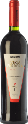 12,95 € Envio grátis | Vinho tinto Fábregas Vega Ferrera Jovem D.O. Somontano Aragão Espanha Merlot, Syrah, Cabernet Sauvignon Garrafa 75 cl