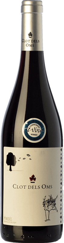 6,95 € Envío gratis | Vino tinto Ca N'Estella Clot dels Oms Negre Joven D.O. Penedès Cataluña España Tempranillo, Samsó Botella 75 cl