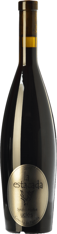 13,95 € 免费送货 | 红酒 Finca La Estacada Syrah-Merlot Cosecha de Familia 年轻的 D.O. Uclés 卡斯蒂利亚 - 拉曼恰 西班牙 Merlot, Syrah 瓶子 75 cl