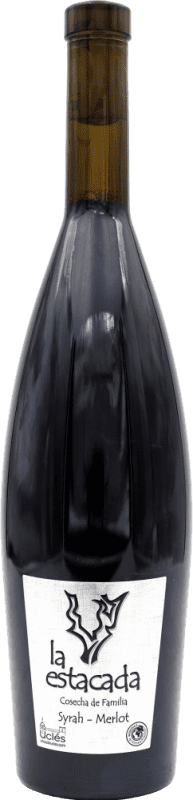 11,95 € Free Shipping | Red Wine Finca La Estacada Familia Syrah Merlot Cosecha — Harvest Young D.O. Uclés Castilla la Mancha Spain Merlot, Syrah — Shiraz 75 cl