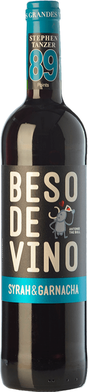 4,95 € 免费送货 | 红酒 Grandes Vinos Beso de Vino 年轻的 D.O. Cariñena 阿拉贡 西班牙 Syrah, Grenache 瓶子 75 cl