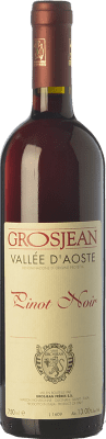 27,95 € Бесплатная доставка | Красное вино Grosjean Pinot Nero D.O.C. Valle d'Aosta Валле д'Аоста Италия Pinot Black бутылка 75 cl