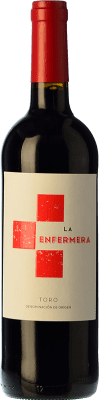 7,95 € Kostenloser Versand | Rotwein Terra d'Uro La Enfermera Jung D.O. Toro Kastilien und León Spanien Tempranillo Flasche 75 cl
