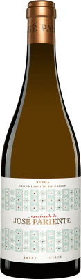 17,95 € 免费送货 | 甜酒 José Pariente Apasionado D.O. Rueda 卡斯蒂利亚莱昂 西班牙 Sauvignon White 瓶子 Medium 50 cl