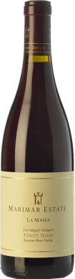 64,95 € Envio grátis | Vinho Tinto Marimar Estate La Masía Jovem I.G. Russian River Valley Vale do rio russo Estados Unidos Pinot Noir Eco — Biológico 75 cl