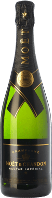 76,95 € Бесплатная доставка | Белое игристое Moët & Chandon Néctar Impérial A.O.C. Champagne шампанское Франция Pinot Black, Chardonnay, Pinot Meunier бутылка 75 cl