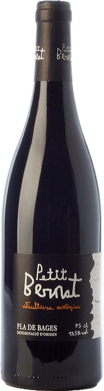 6,95 € 免费送货 | 红酒 Oller del Mas Petit Bernat 年轻的 D.O. Pla de Bages 加泰罗尼亚 西班牙 Merlot, Syrah, Cabernet Franc 瓶子 75 cl
