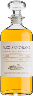 26,95 € Kostenloser Versand | Kräuterlikör Pazo de Señorans D.O. Orujo de Galicia Galizien Spanien Medium-Flasche 50 cl