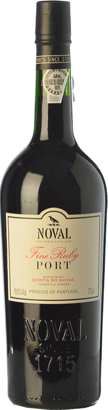 18,95 € 送料無料 | 強化ワイン Quinta do Noval Fine Ruby Port I.G. Porto ポルト ポルトガル Touriga Franca, Tinta Roriz, Tinta Barroca ボトル 75 cl