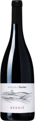 21,95 € Бесплатная доставка | Красное вино Antoine Sunier A.O.C. Régnié Beaujolais Франция Gamay бутылка 75 cl