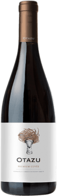 17,95 € 免费送货 | 红酒 Señorío de Otazu Premium Cuvée 岁 D.O. Navarra 纳瓦拉 西班牙 Tempranillo, Merlot, Cabernet Sauvignon 瓶子 75 cl
