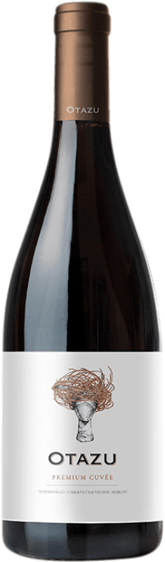 18,95 € 送料無料 | 赤ワイン Señorío de Otazu Cuvée, Premium プレミアム 高齢者 D.O. Navarra ナバラ スペイン Tempranillo, Merlot, Cabernet Sauvignon ボトル 75 cl