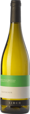 13,95 € Envio grátis | Vinho branco Sirch D.O.C. Colli Orientali del Friuli Friuli-Venezia Giulia Itália Sauvignon Garrafa 75 cl