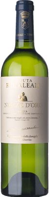 34,95 € Envío gratis | Vino blanco Tasca d'Almerita Nozze d'Oro D.O.C. Contea di Sclafani Sicilia Italia Sauvignon, Insolia Botella 75 cl