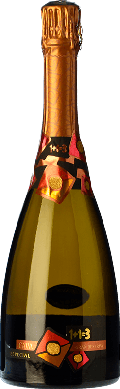 19,95 € Бесплатная доставка | Белое игристое вино U Més U 1 + 1 Igual a 3 Brut Nature — Брют Натюр Особый Гран Резерва D.O. Cava Каталония Испания Pinot Noir — Пино Нуар, Xarel·lo — Шарелло Бутылка 75 cl