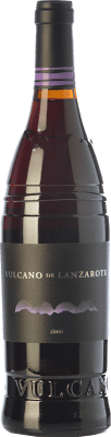 21,95 € Envio grátis | Vinho tinto Vulcano Jovem D.O. Lanzarote Ilhas Canárias Espanha Listán Preto Garrafa 75 cl