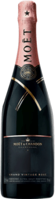 92,95 € Envio grátis | Espumante rosé Moët & Chandon Grand Vintage Rose A.O.C. Champagne Champagne França Pinot Preto, Chardonnay, Pinot Meunier Garrafa 75 cl