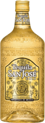18,95 € Envío gratis | Tequila Marie Brizard Tequila San José Gold Reposado México Botella 70 cl
