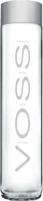 76,95 € 免费送货 | 盒装12个 水 VOSS Water Mineral Natural — 天然矿物 挪威 80 cl