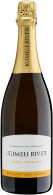 55,95 € Envio grátis | Espumante branco Kumeu River Cremant I.G. Hawkes Bay Hawke's Bay Nova Zelândia Pinot Preto, Chardonnay Garrafa 75 cl